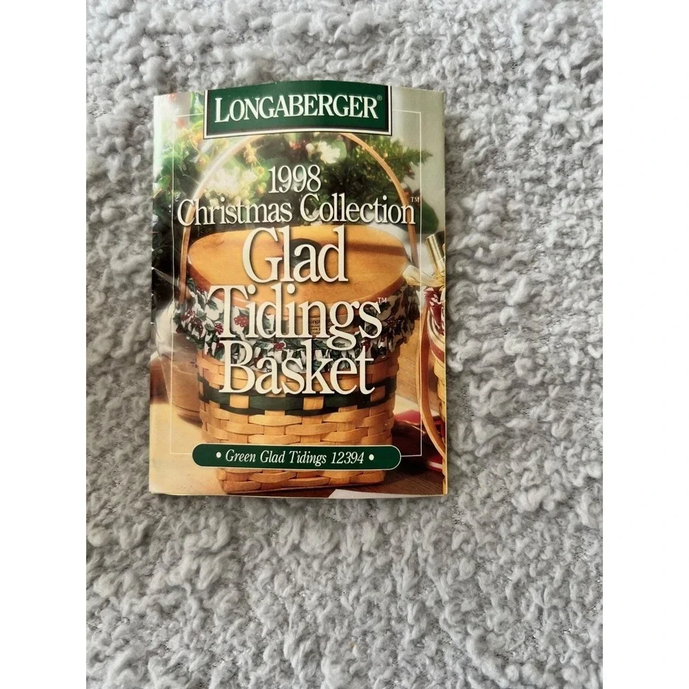 1998 Longaberger Glad Tidings Christmas Basket, Liner,‎ Protector, Green Weave